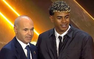 三连平追赶榜首速度严重放缓 曼城需要“加油”了