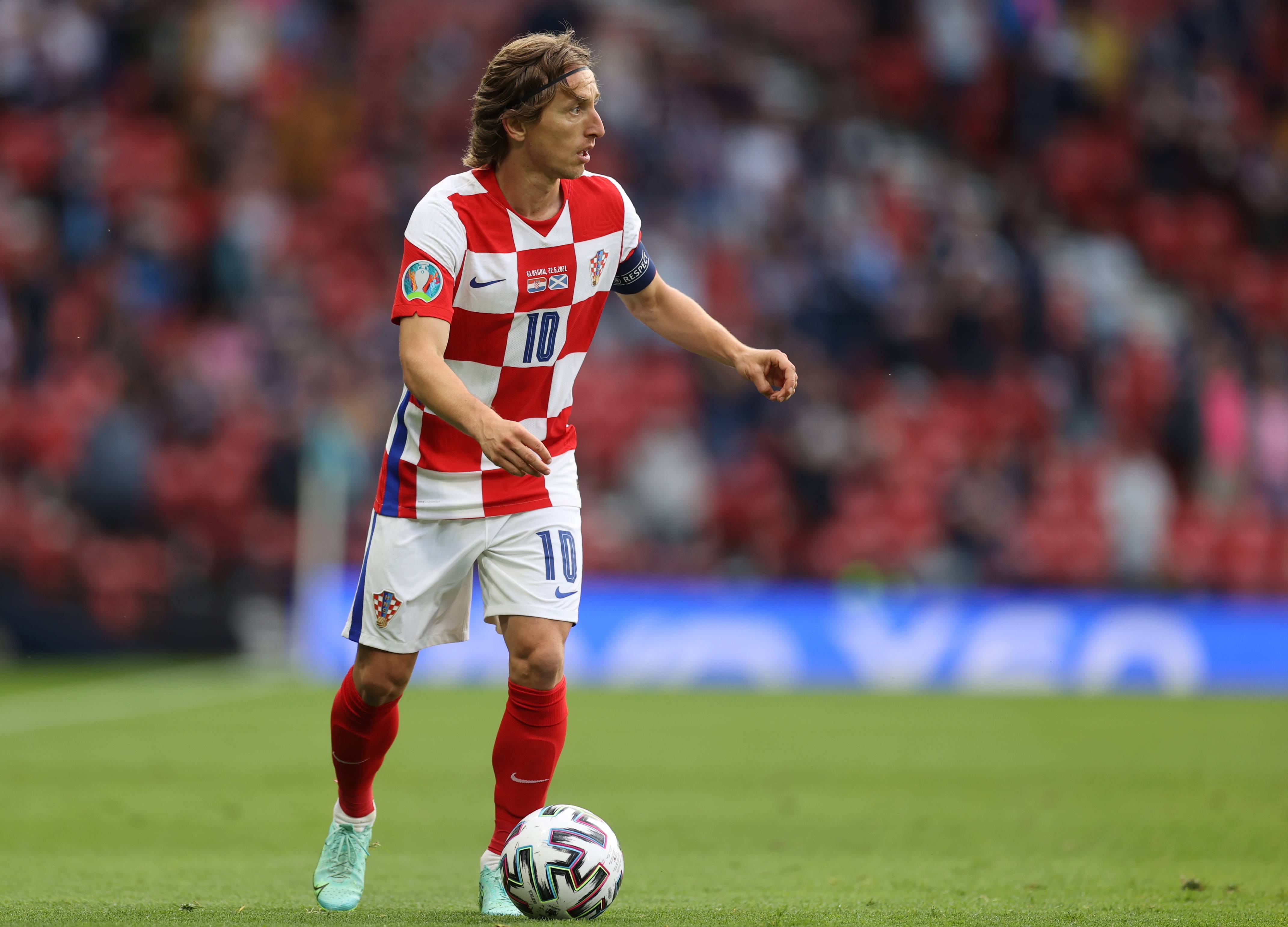 国籍争议真相大白1年，22岁谷爱凌重回最高领奖台，全红婵说对了