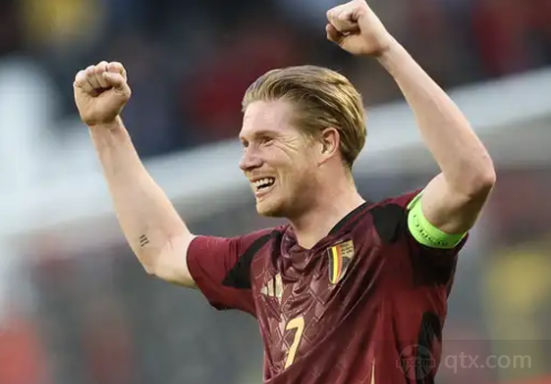 NBA常规赛：勇士胜猛龙